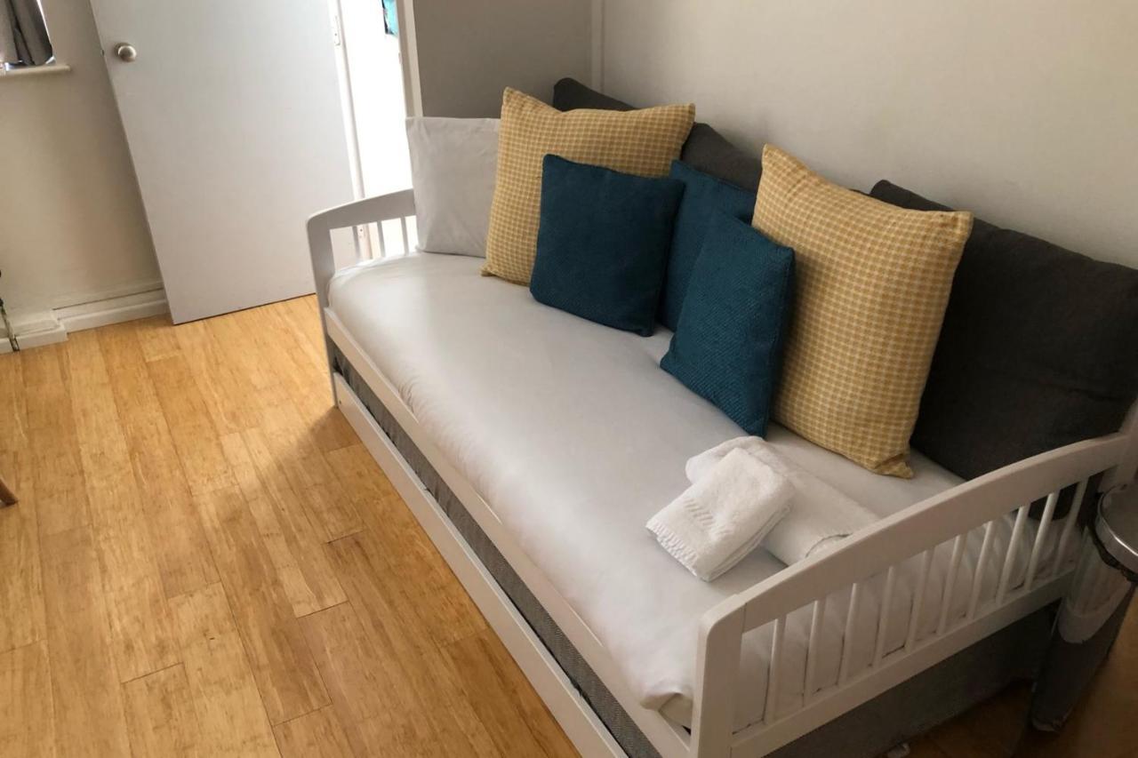 Trendy 1 Bedroom Apartment In The Heart Of Londres Extérieur photo